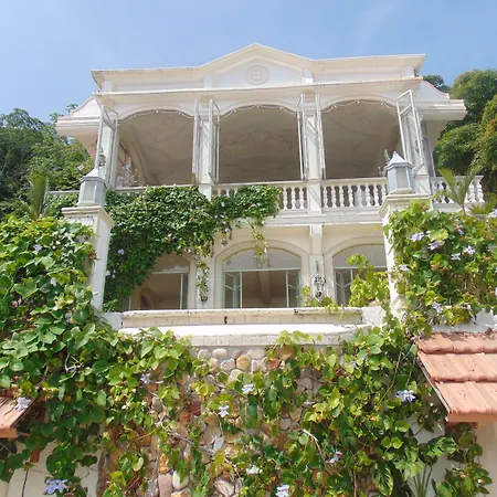 Villa Caprichosa Boutique Hotels-2